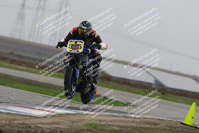 media/Nov-29-2025-TrackDaz (Sat) [[10ae2d9bce]]/A Group/Session 4 (Wheelie Bump)/